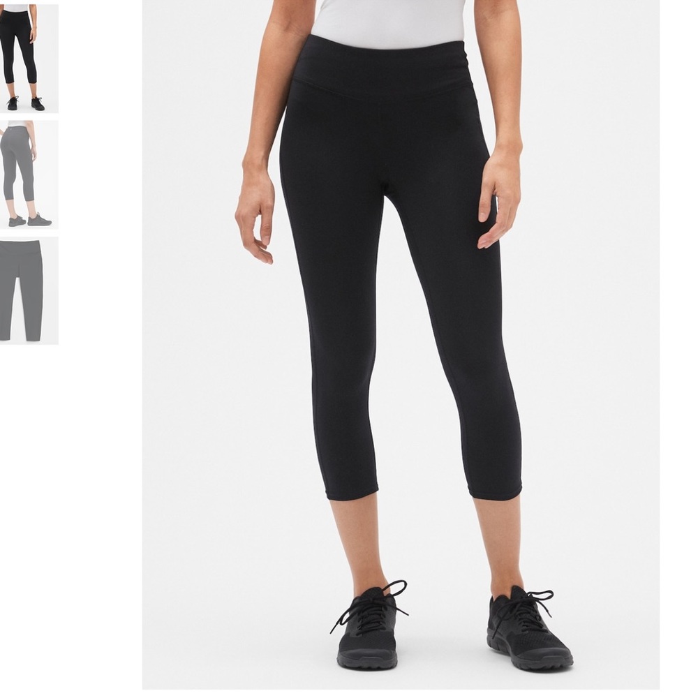 GapFit Capri-Length Legging High Rise M